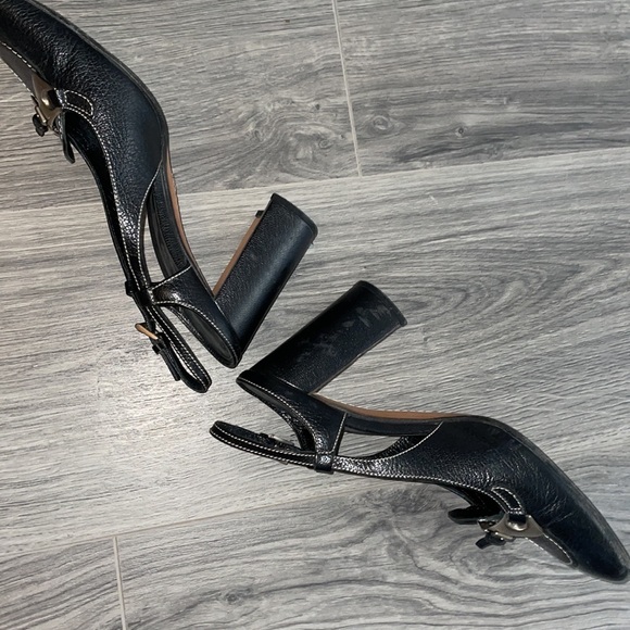 Authentic Prada genuine leather square toe shoes - Picture 10 of 11